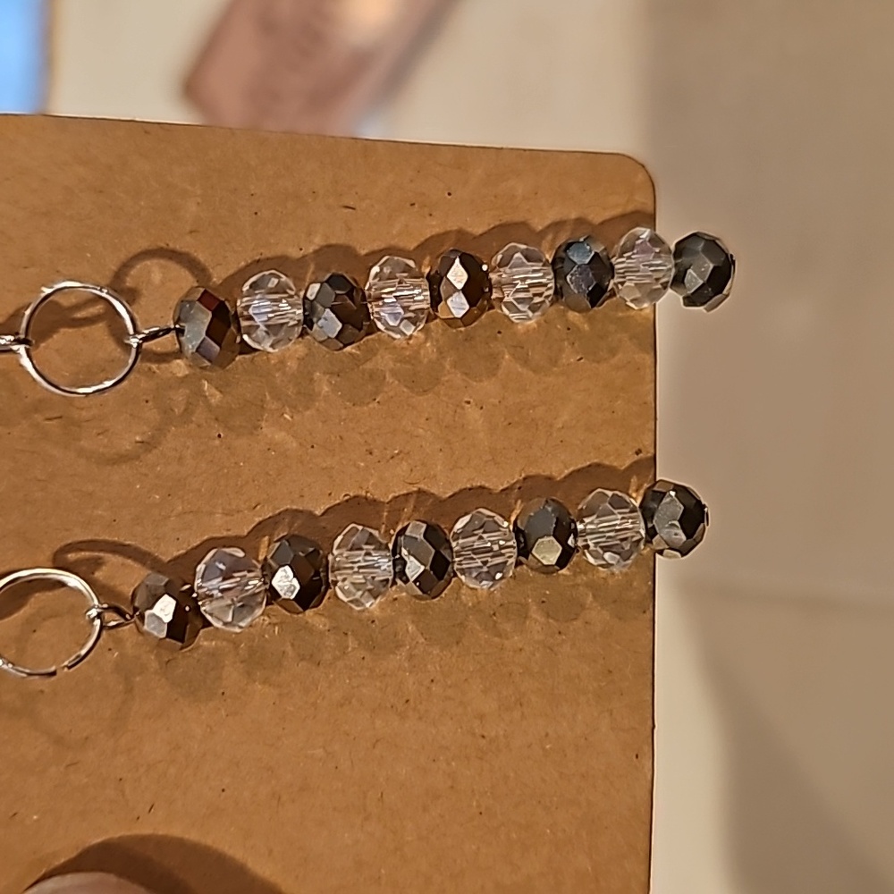 Hand crafted glass bead earrings - Picture 4 of 5